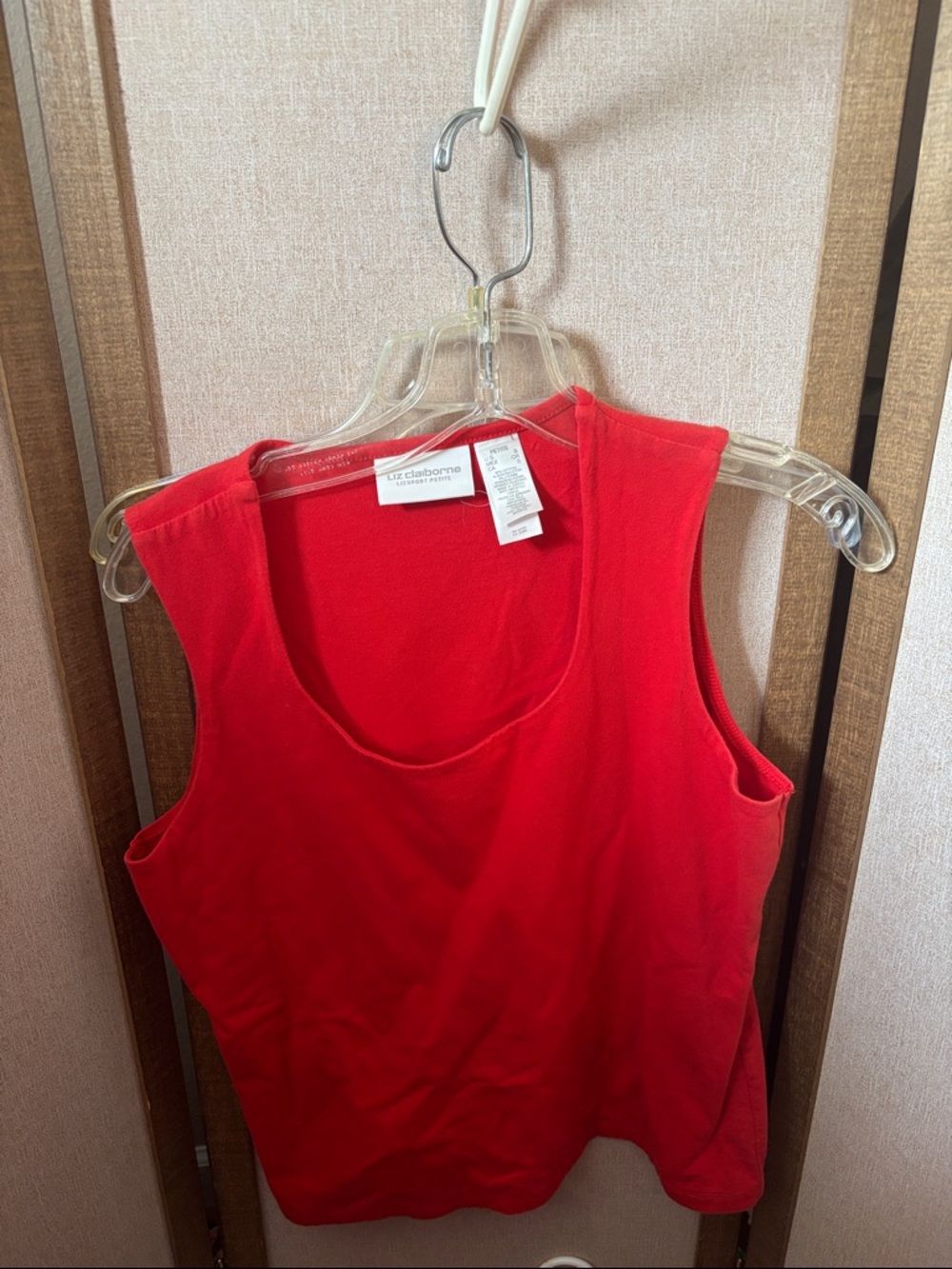 Liz Claiborne Vibrant Red Horseshoe Neck Tank Petite Small